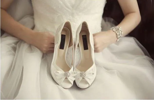 2019 Новый Стиль Мода Оптовая Высокий Каблук Белый Пип Toe Для Невесты Платформы Невесты Свадебные Туфли