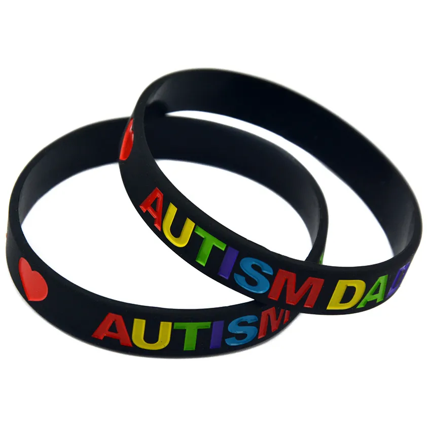 100 Stück Love Autism Dad and Mom Silikonkautschuk-Armband, mehrfarbiges Logo, Erwachsenengröße als Werbegeschenk