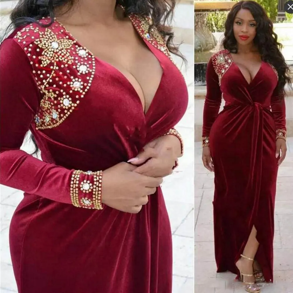 Sexy Velvet Profundo Decote Em V Vestidos de Baile Mangas Compridas Vermelho Escuro Frisada Vestidos de Noite Arábia Saudita Ruffles Mulheres Vestido de Festa Formal Plus Size