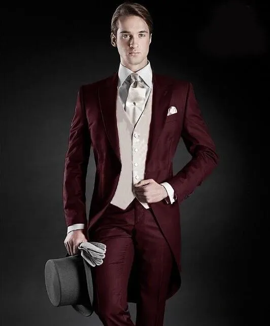 Tailcoat Morning Style Groom Tuxedos Peak Lapel Mens Suit Burgundy Groomsman Man Wedding Dinner Suits JacketPantsVest6135305324u