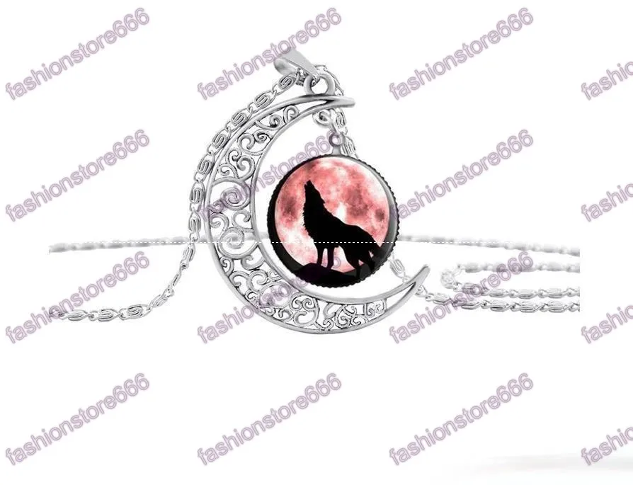 Hot Breaking the Moon Time Collana con pietre preziose le donne Fashion Wolf Totem Retro Collane con ciondolo in lega con catene