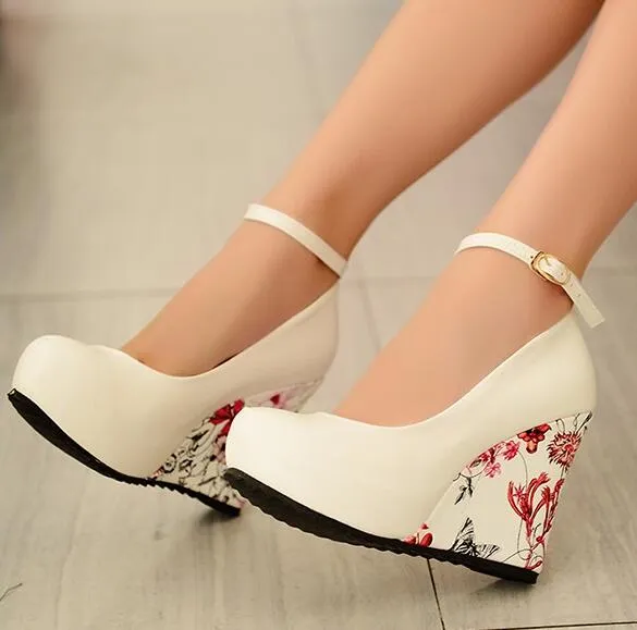 Fashion Ankle Strap High Wedges Platform Pumps For Women Casual Elegant Flower Print Wedges Platform Shoes mary jane Dress Shoes