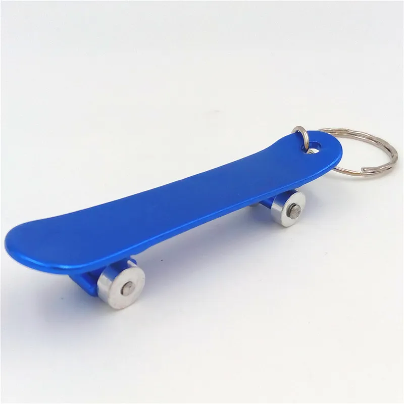 Multifunction Outdoor EDC Opener Adorable Skateboard Metal Bottle Opener Keychain Keyring Beer Bar Tool Xmas7031289
