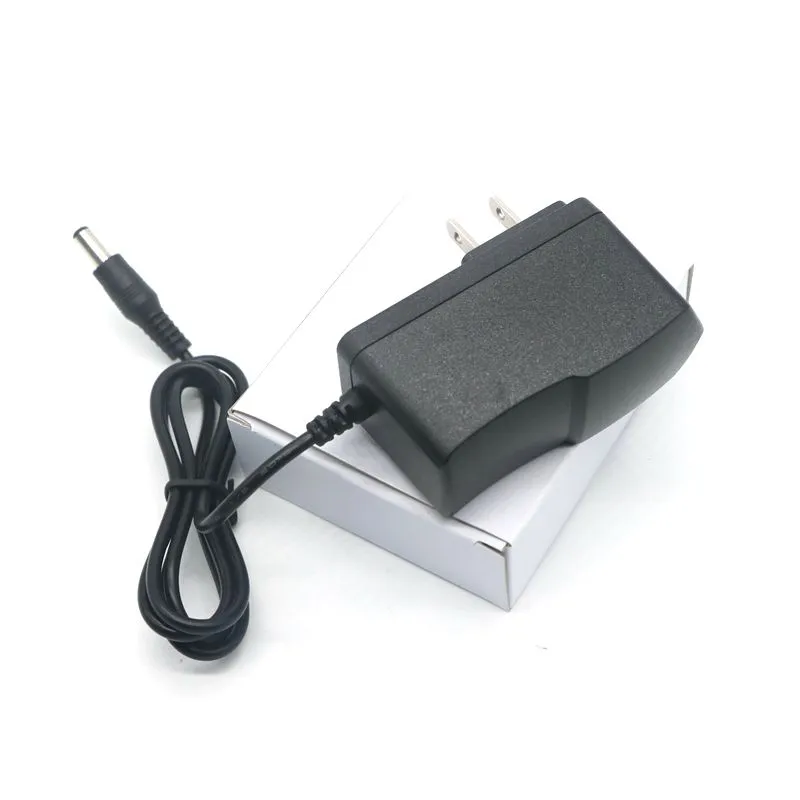 Umlight1688 Hot AC 100-240V naar DC 9V 1A Schakelvoeding Converter Adapter EU US AU UK Plug gratis verzending