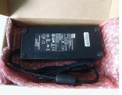 Oryginalny CWT 12V 10A 120W Adapter AC CAD120121 100-240 50-60 Hz 2.0a 4Pin DS410