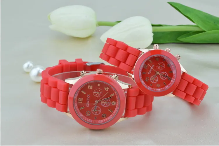 Geneva Silicone Klockor Candy Jelly Armbandsur Unisex Män Kvinnor Quartz Casual Sport Watch Toppkvalitet av DHL