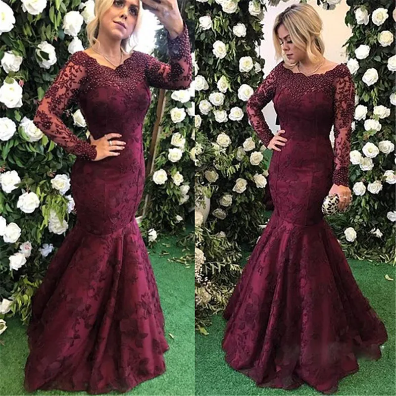 Pärlor Långärmade Prom Klänningar Bateau Neck Lace Appliqued Mermaid Formell Wear Party Dress Glamorös spets golvlängd Aftonklänningar