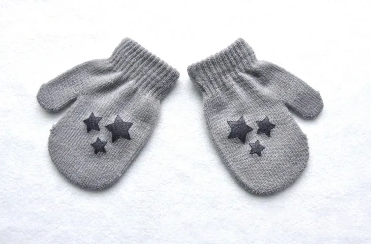 kids gloves heart start knitting warm glove children boys Girls Mittens Unisex Gloves 
