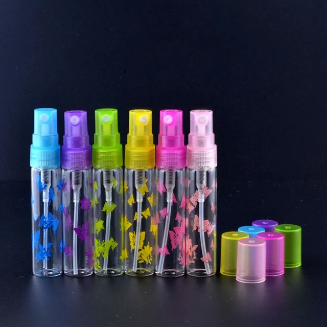 Brand new 5ML mini portáteis de vidro Garrafa bonito Perfume com plástico Parfum Caso SprayEmpty
