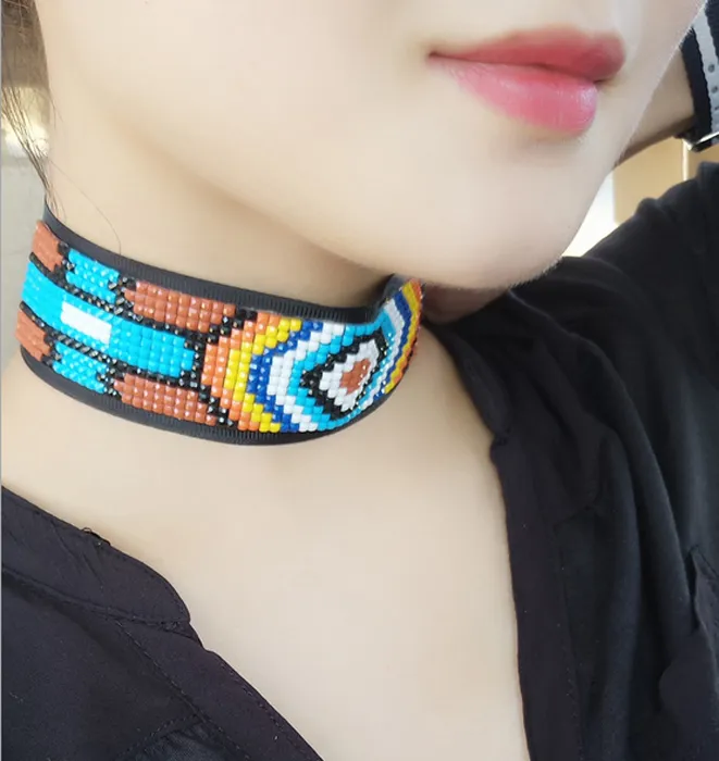 Hot Sale Exaggerated Mosaic Color Choker Necklace for Women Chunky Bib Necklace Retro Fashion Necklaces Party Jewelry Gifts 