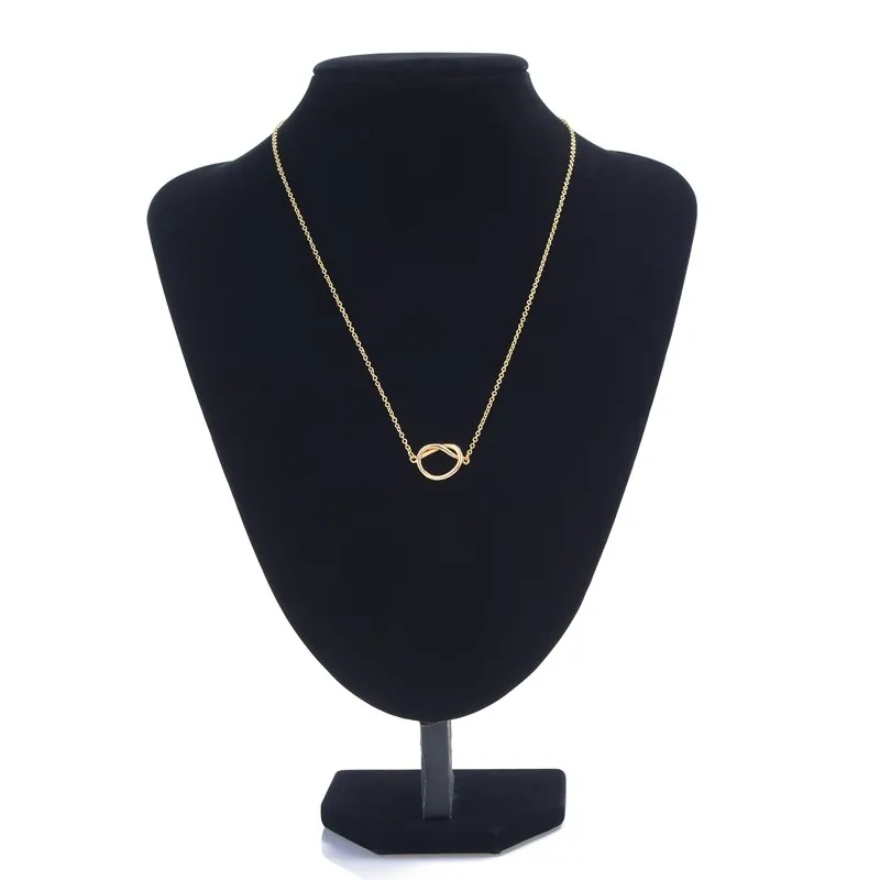 Fashion knot pendant necklaces, a lovely knotting pendant necklaces.Personality love complex collarbone chain necklaces for women