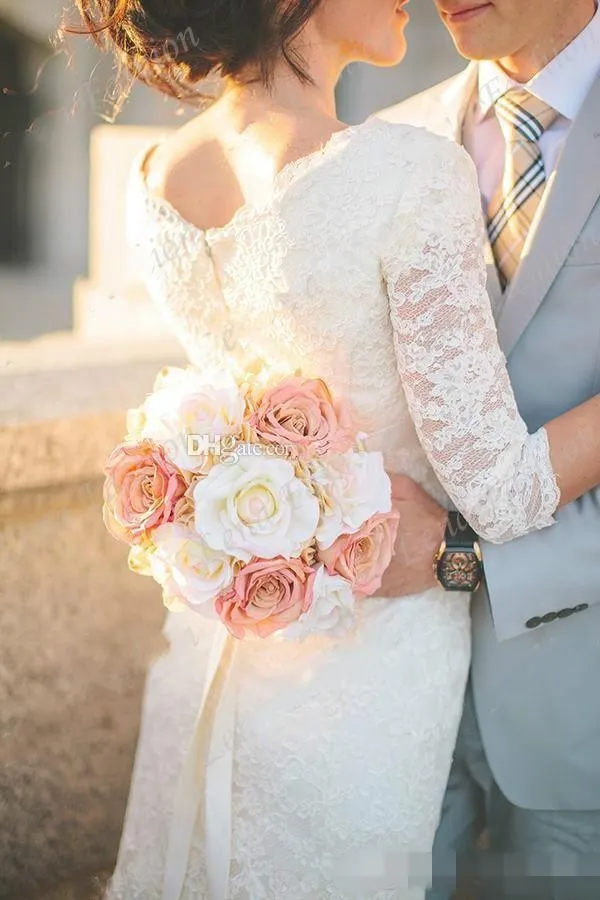 2019 Abito da sposa romantico in pizzo gioiello romantico con maniche a 3/4 Elegante abito da sposa bohemien bianco modesto bianco Abiti da Noiva