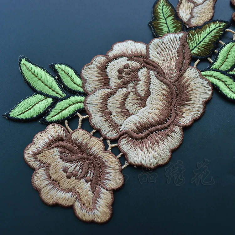 Beautiful Rose Flower Floral Collar Sew Patch Applique Badge Embroidered Bust Dress Handmade Craft Ornament Fabric Sticker SK79