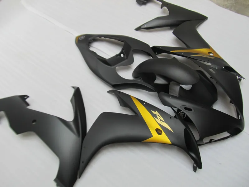 Injektionsgjutning Body Work Fairing Kit för Yamaha YZFR1 2004 2005 2006 Matt Black Fairings Set YZF R1 04 05 06 OT07