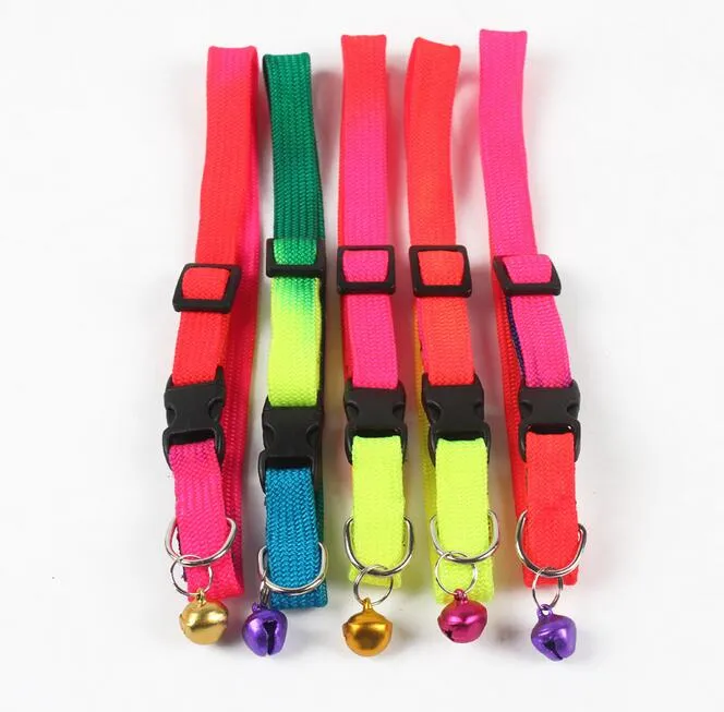 Pet Collar Leashes Decorative Pet Neck Harness Soft Husdjur Hund och Cat Neck Chain Cut Pet Halsband Valpar Husdjur Kretsar