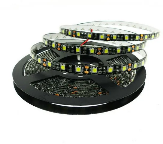 Nowy Przyjeżdża Black PCB LED Strip 5050 IP20 Non-Waterproof IP65 Wodoodporna DC12V 60ED / M 5M Roll Elastyczna LED LED Light