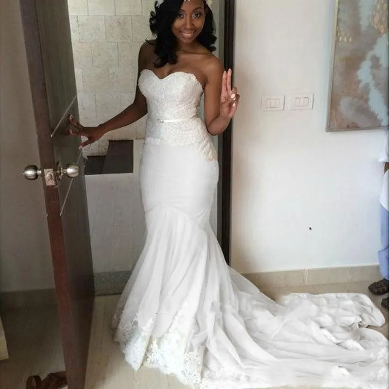Simples White Beach Vestidos de Noiva Sweetheart Lace e Chiffon Sereia Verão Vestidos De Noiva Varredura Trem Africano Cheap Wedding Dress