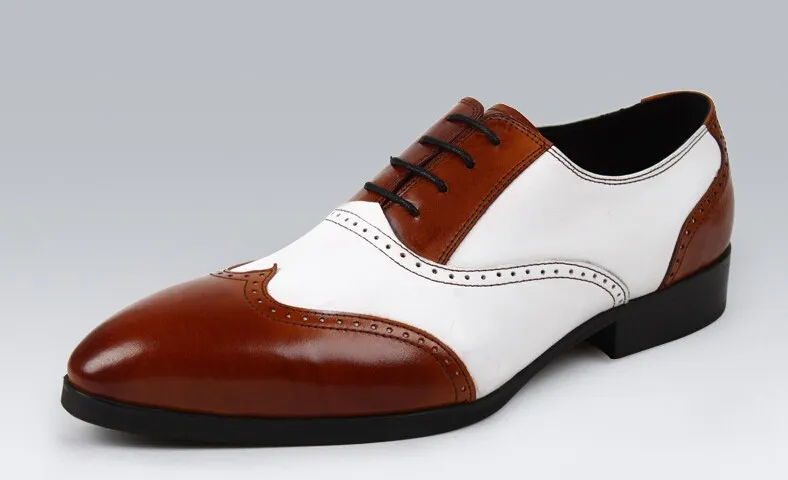 2017 heren handgemaakte zwart wit zakelijke jurk schoenen lederen casual Britishi vintage mannen Oxfords schoenen hoge kwaliteit