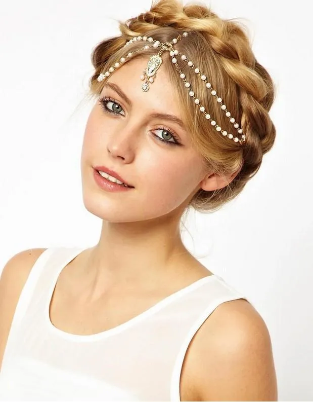 2020 رخيصة أزياء hairband عصائب الرأس الهندي BOHO البوهيمي المجوهرات أبيض / أحمر مطرز خوذة النساء سلسلة شعر الرأس لحضور حفل زفاف