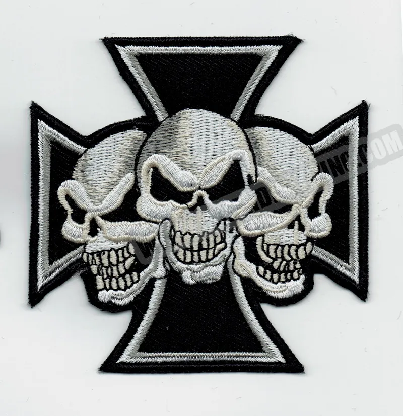 Cool Maltese Cross Devil Triple Skulls Biker Motorcyle Vest Jacket Embroidery Punk Biker Patch Diy Cloth Patch Jersey Badge Gratis frakt