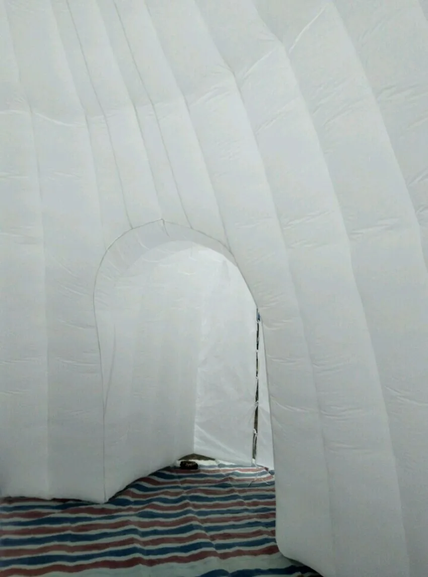 مخصصة مخصصة لخيمة قبة عملاقة مخصصة مباني خيمة قابلة للنفخ في خيمة قبة سرادق Igloo لـ Deutschland المصنوعة في الصين