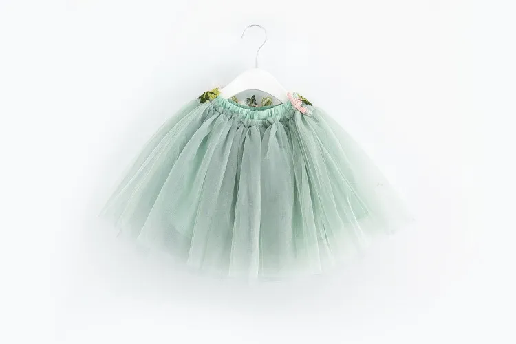 Корейский лето 2017 Baby Girls одежда платье одежда белая буква футболка цветок TUTU юбка 2 шт. Устанавливает цветочные детские одежды одежды A488