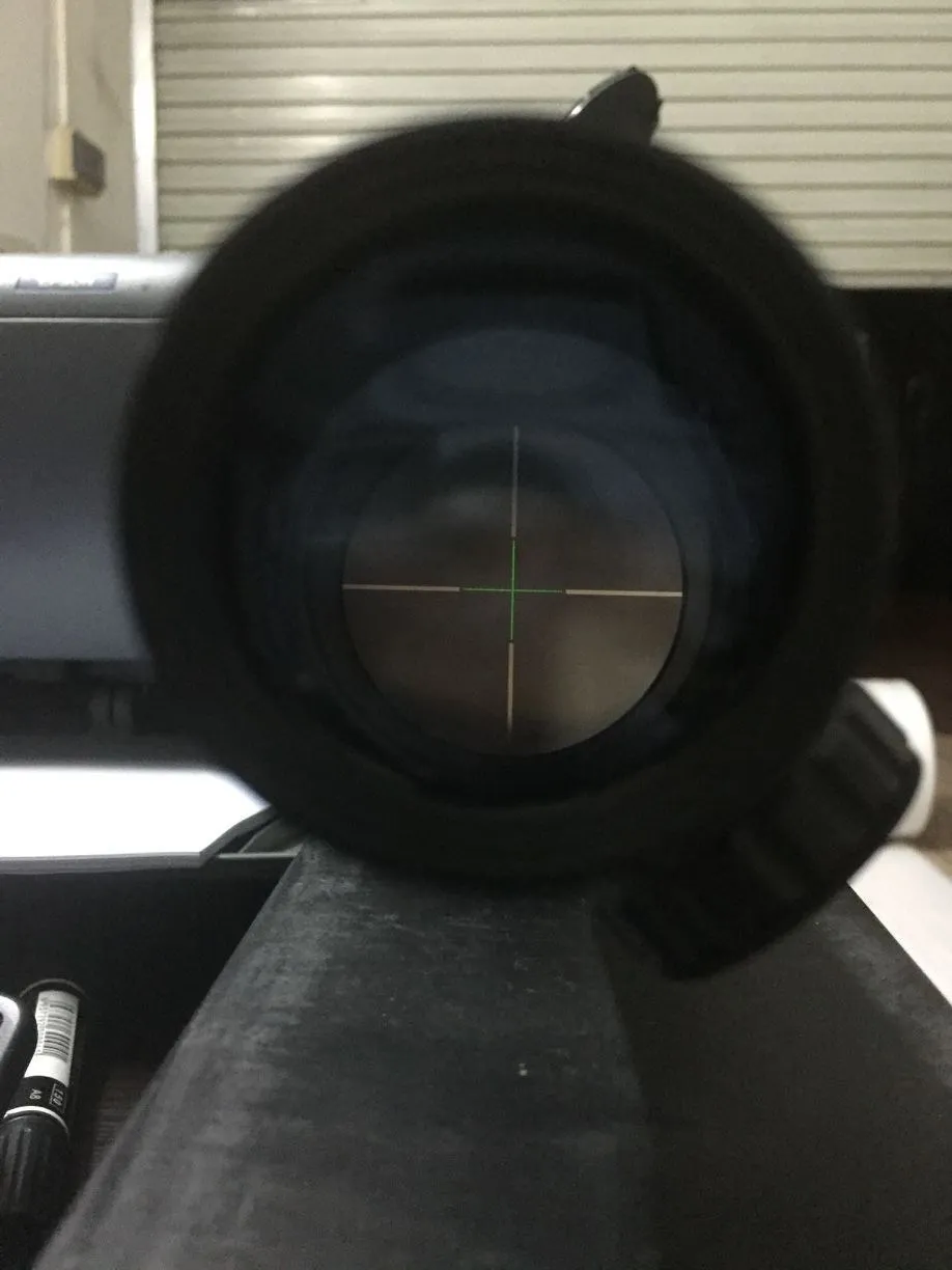 LP Stil 4.5-14X50 Ayarlanabilir Kırmızı Yeşil Nokta Işıklı Taktik Tüfek Reticle Sight SZ0011 Avcılık için Kapsam