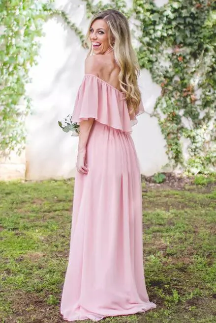 Chic 2017 rosa chiffong från axeln Bohemian land brudtärna klänningar lång billig ruched golv längd Maid of Honor Gowns EN8086