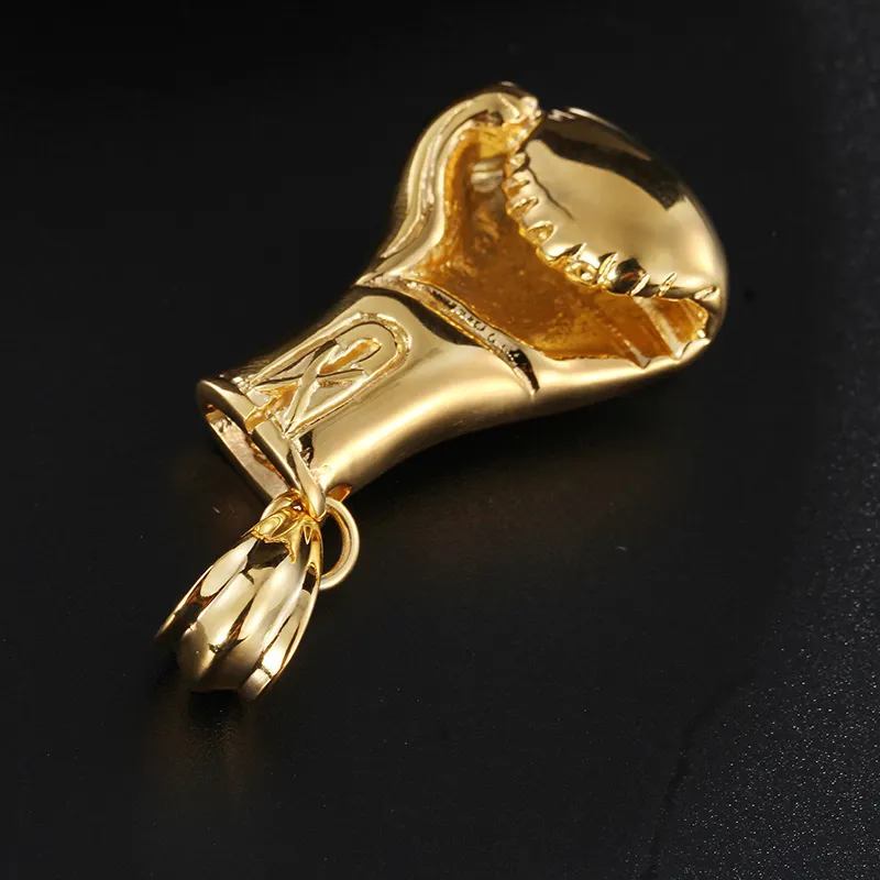 Nuovi regali di gioielli in stile sportivo di design Mens Gold Biker acciaio inossidabile Guantoni da boxe lucidi 50mm * 24mm Collana pendente 22 ''