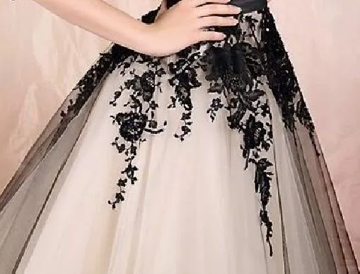 2021 Champagne Black Lace Appliques Short Evening Dress 3/4 Sleeves Tea Length Bridal Gown Black Formal Gown Prom Dresses