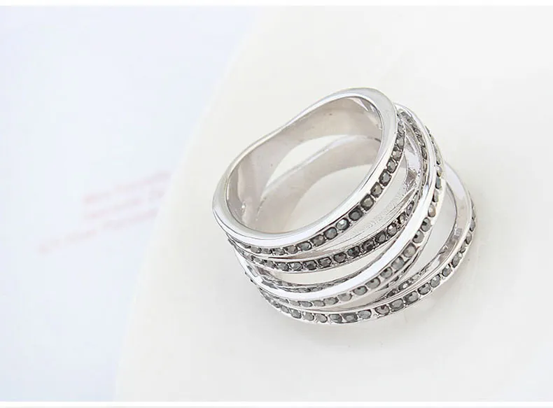 New arrival for famous brands design nickel plated Spiral wedding rings made with Austrian elements crystal gift3336989