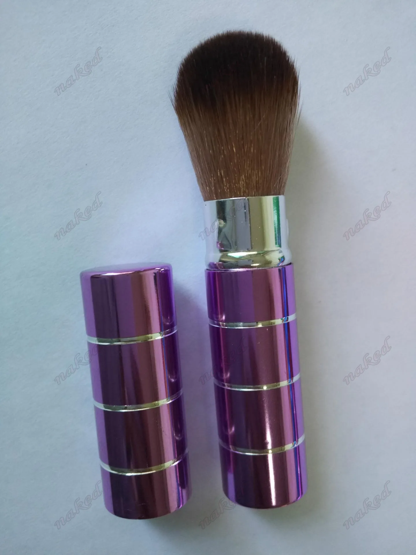 Escova de maquiagem de tubo de batom Design telescópico para levar no saco, escova de pó especial Cosmética portátil BB creme escova 6 cor