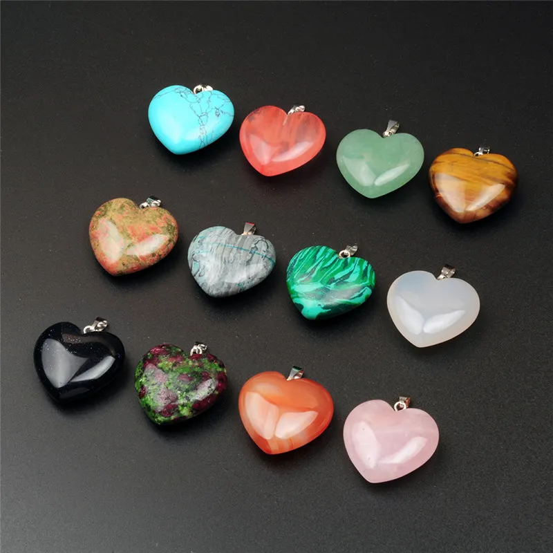 10pcs 24*25mm Heart Shape Healing Chakra Beads Crystal Quartz DIY Stone Random Color Gemstone Pendants for Necklace Earring Jewelry Making