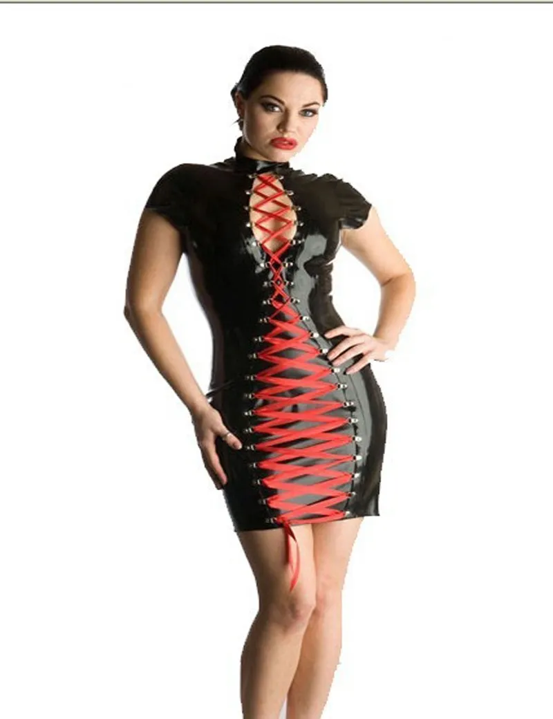 Mini abito sexy da donna in ecopelle nera allacciato sul davanti con nastro rosso vestito a tubino con fasciatura in stile punk gotico Clubwear