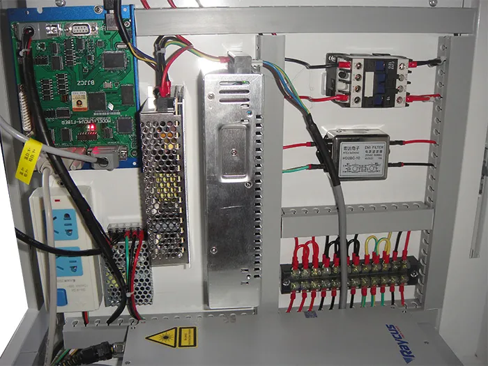 Höghastighet 20W 30W Fiber Laser Marking Machine, Raycus varumärke resurs. För märkning av metall och rostfritt stålmaterial