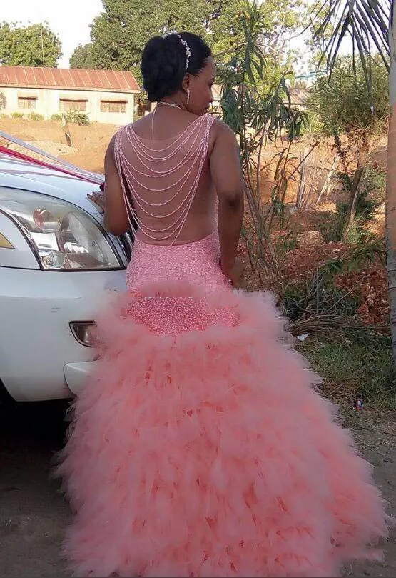 Vestidos de baile de baile rosa V pescoço 2K18 lantejoulas de sereia de sereia de miçigas mais tule tule tulle ruched back african women formal party dr5870038