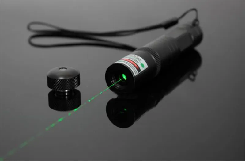 Visiable Beam JD 851 Grüner Laserpointer 532 nm Hochleistungs-Lazerstift + Sternkappe kostenloser Versand