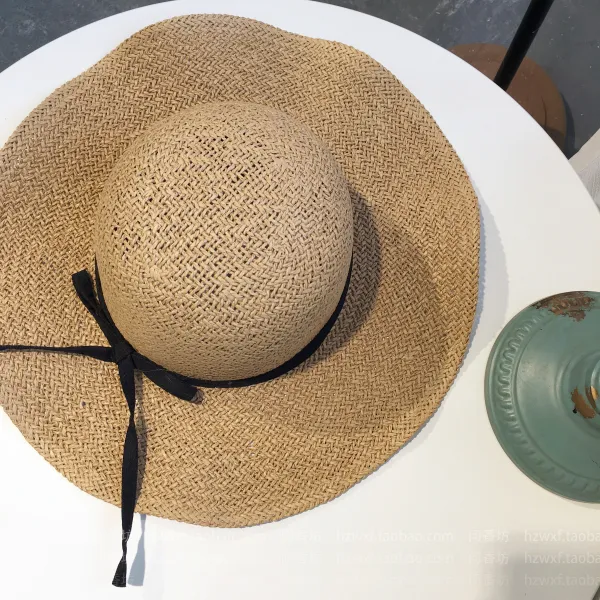 New Ladies Woven Paglia Cappello Pieghevole Pieghevole Sun Beach Cappello Estate Summer Wide Brim Cappelli Cappello da sole Sunscreen Cappello da sole all'ingrosso M013