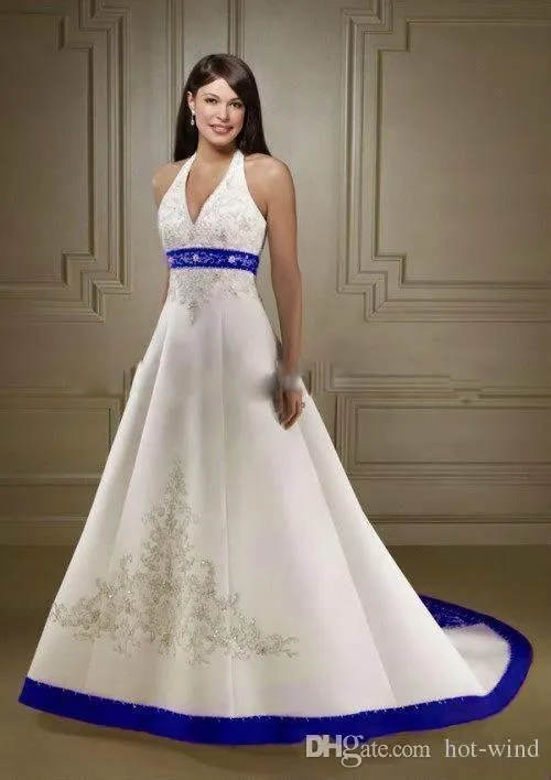 Court Train Ivoire et Bleu Royal Une Ligne Robes De Mariée 2016 Halter Neck Dos Ouvert À Lacets Fermeture Robes De Mariée Robe De Mariée Sur Mesure