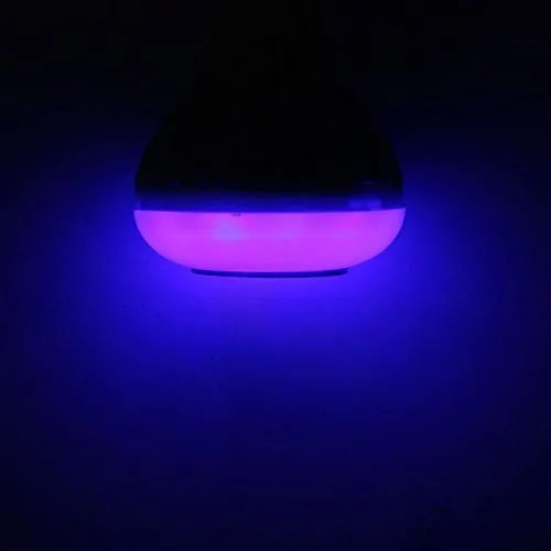 Luce altoparlante intelligente Bluetooth E27 LED bianco RGB lampada colorata Smart Music Audio Altoparlante Bluetooth 3.0 con telecomando la casa