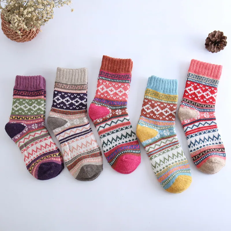 5 Styles Wool Socks Women Winter Thermal Warm Socks Female Crew Fashion Colorful Thick Socks Ladies Casual National style Sock 