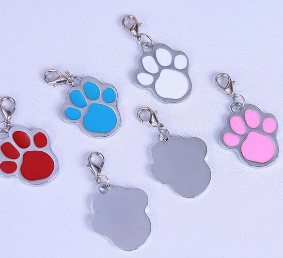 2017 Nouveau chien patte Alliage Pet Chien Chat ID Carte Tags Collier ornements Porte-clés