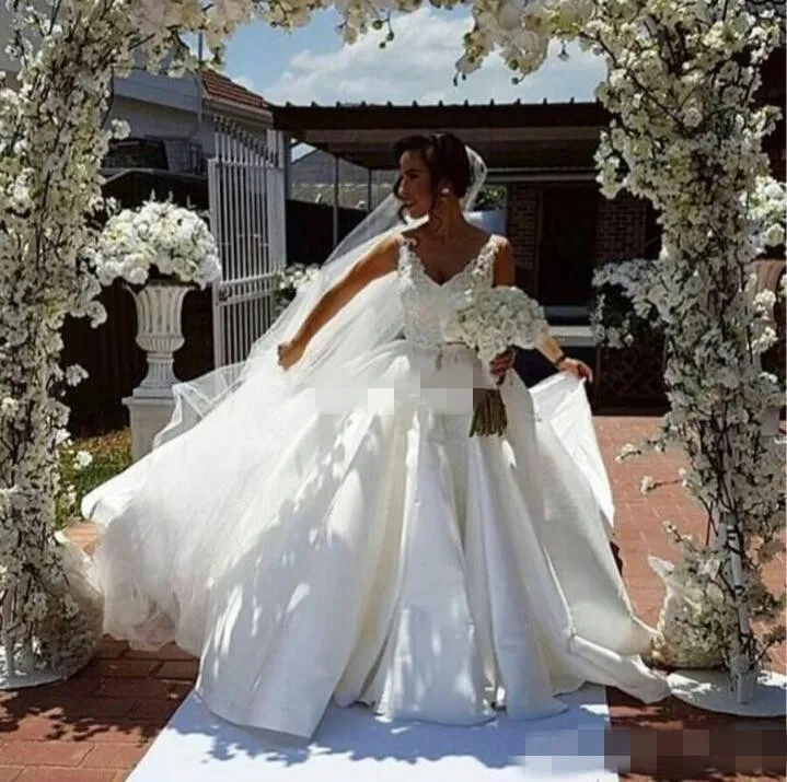 Dois em um laço vestidos de noiva com saias destacáveis ​​cetim branco sem mangas vestidos de casamento do jardim do vintage vestido de noiva formal plus size