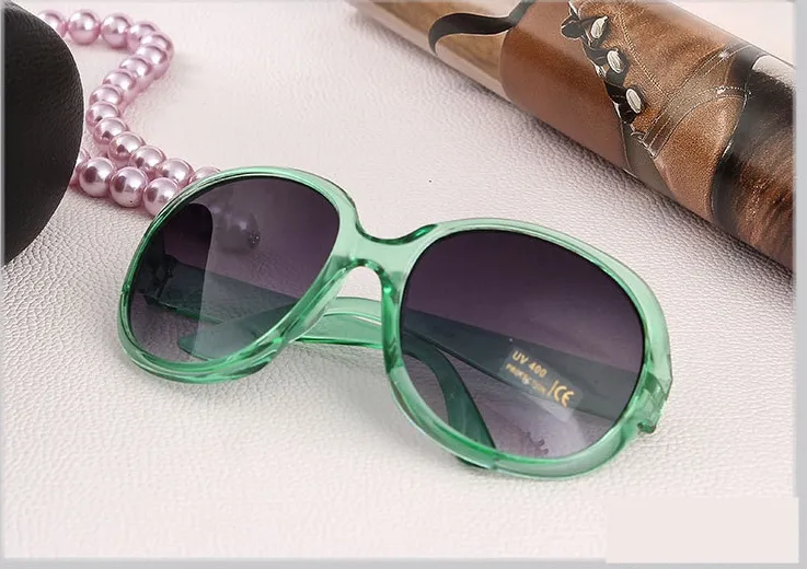 مصنع الجملة النسائية النظارات الشمسية النساء Oculos de sol Feminino Fashion Grasses Women Grand Grands Sunglasses Female 3113