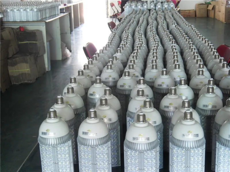 High Power Led light CREE E40 LED Street Light 60w 80w 120w 160w 200w Led corn lights bulbs Garden Road Lighting Lamp