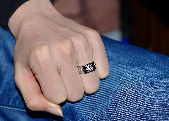 Hela Solitaire Luxury Jewelry 925 Sterling Silver White Topaz CZ Zirconia Diamond Wedding Engagement Men Finger Ring Gift Siz236L