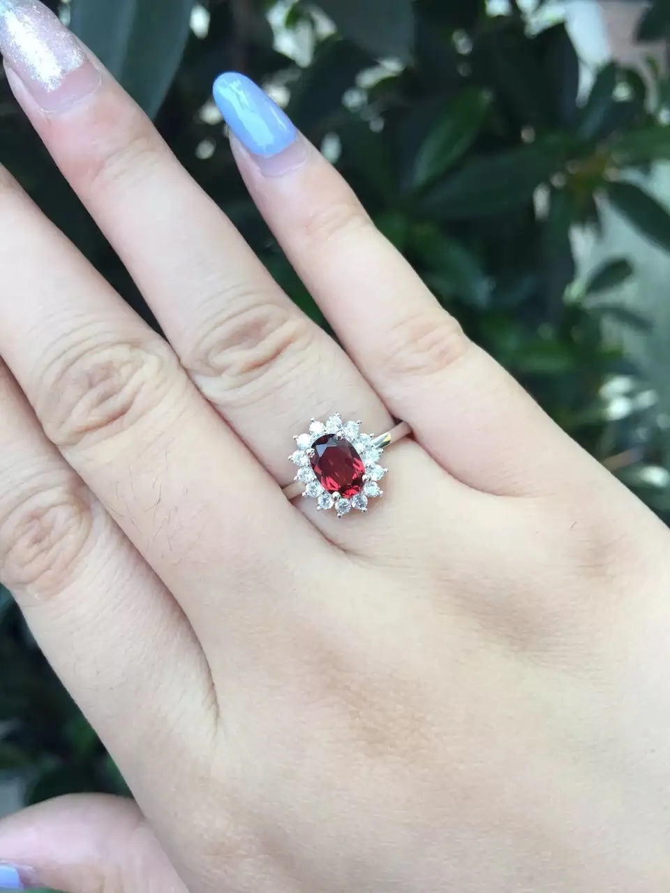 Britse Diana Kate Princess Engagement Trouwring Hoge kwaliteit Guined Garnet Engagement Ring voor Vrouw Januari Birthstone Ring