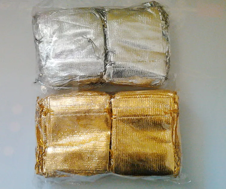 Sacos de Embalagem De Pano de Ouro / Prata Sacos de Jóias Bolsas De Casamento Favores Do Presente Da Festa de Natal 7x9 cm / 9x12 cm