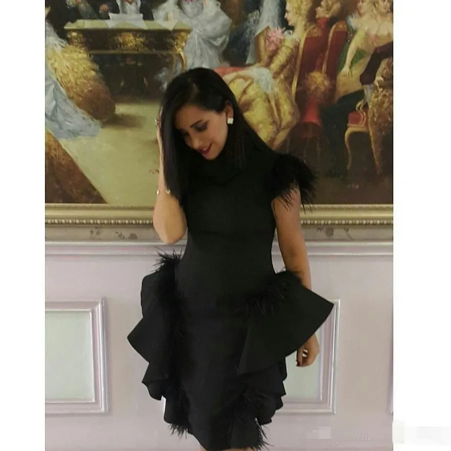 2019 Abiti da sera con piuma ad alto collo su spalla arruffato Black Peplum Lunghezza da ballo arabo formale abiti da festa arabi