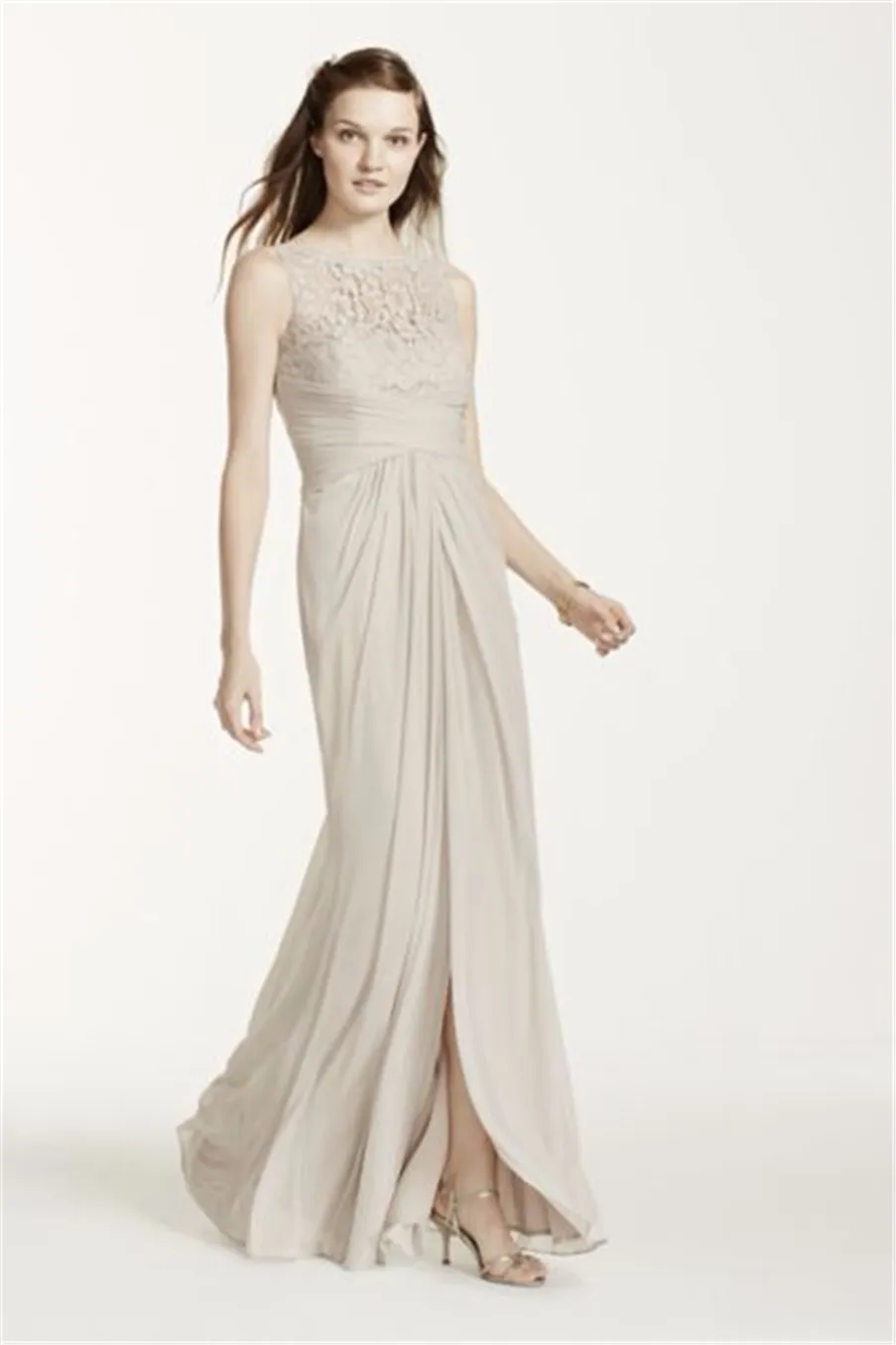 Ärmlös Lång Chiffon Brudtärna Klänning Med Corded Lace F15749 Sheath Wedding Party Dress Aftonklänning Formella Klänningar